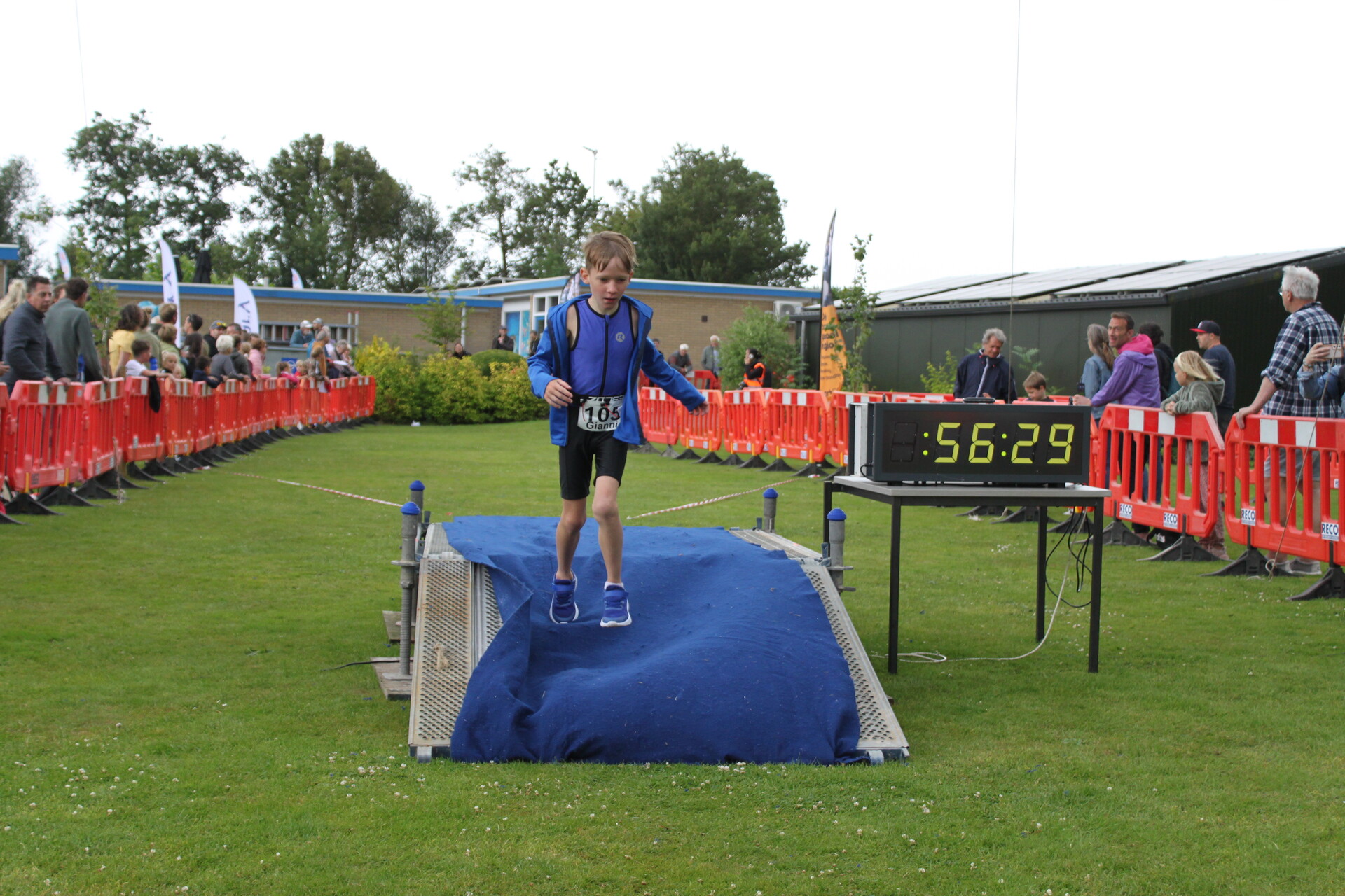 Finish foto van Gianni van den Helder